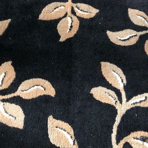 Meet your Posher, Edith